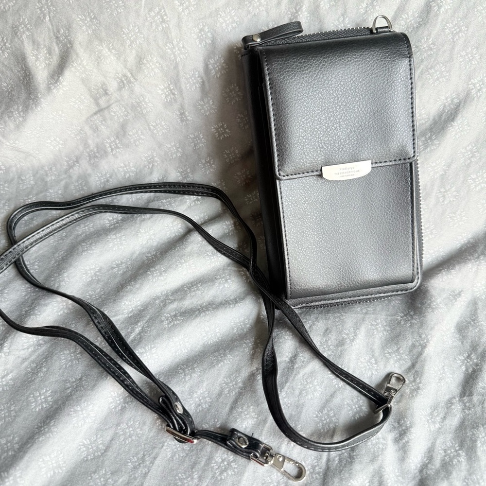 Prettyzys Black Vegan Leather Crossbody Wallet Bag